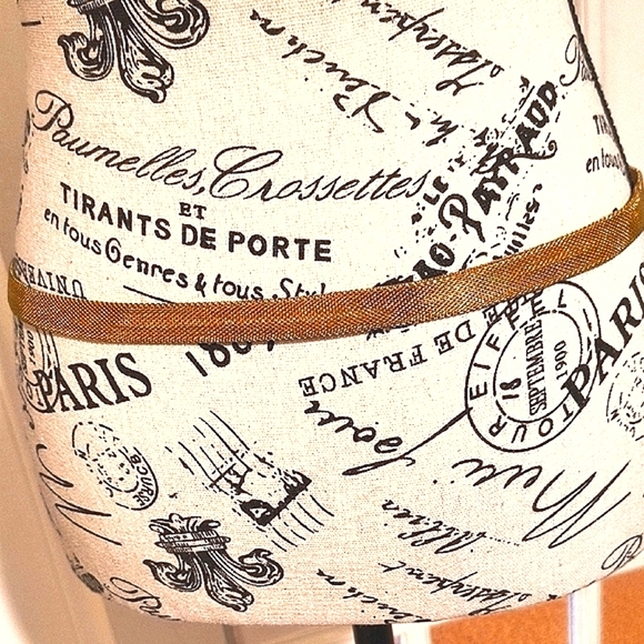 Vintage Gold Belt. Size Large. Great Condition - Picture 4 of 4